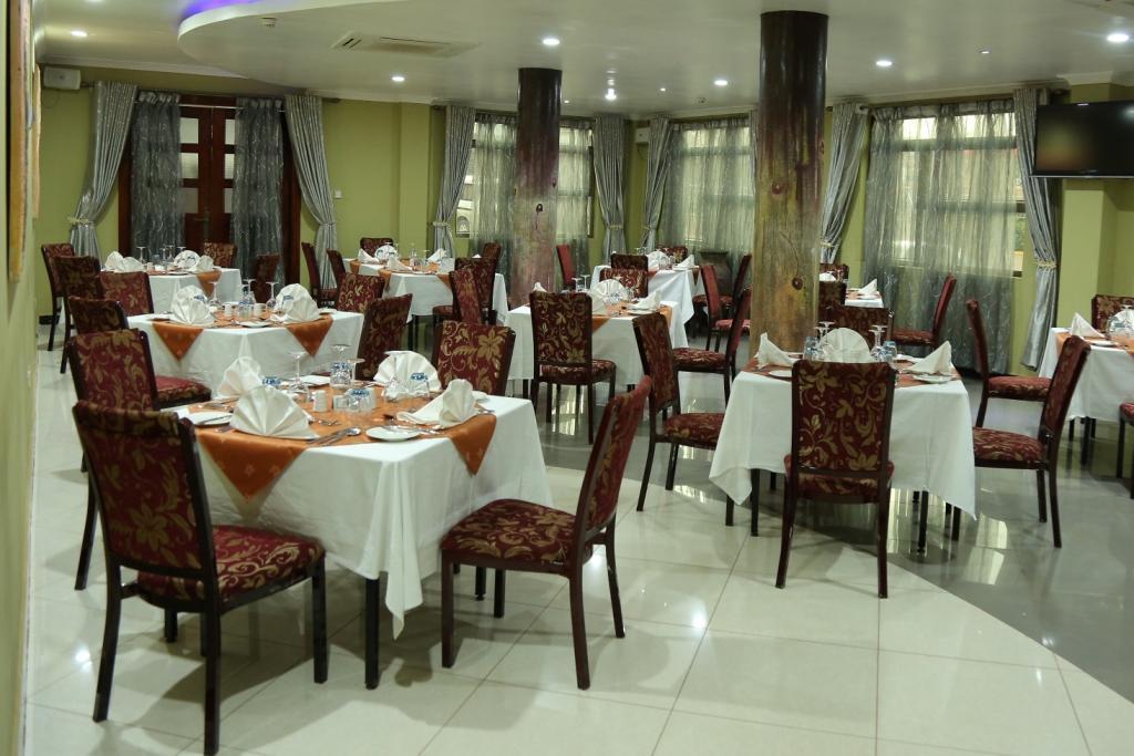 La Grande Hotel 坎帕拉 外观 照片